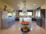 exclusive-luxury-villa-in-albir-kitchen