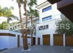 exclusive-luxury-villa-in-albir-parking-garage